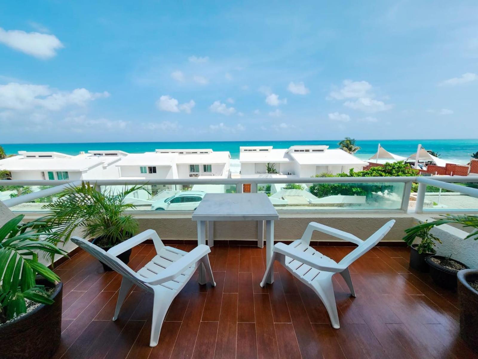 Beachfront Apartments カンクン エクステリア 写真