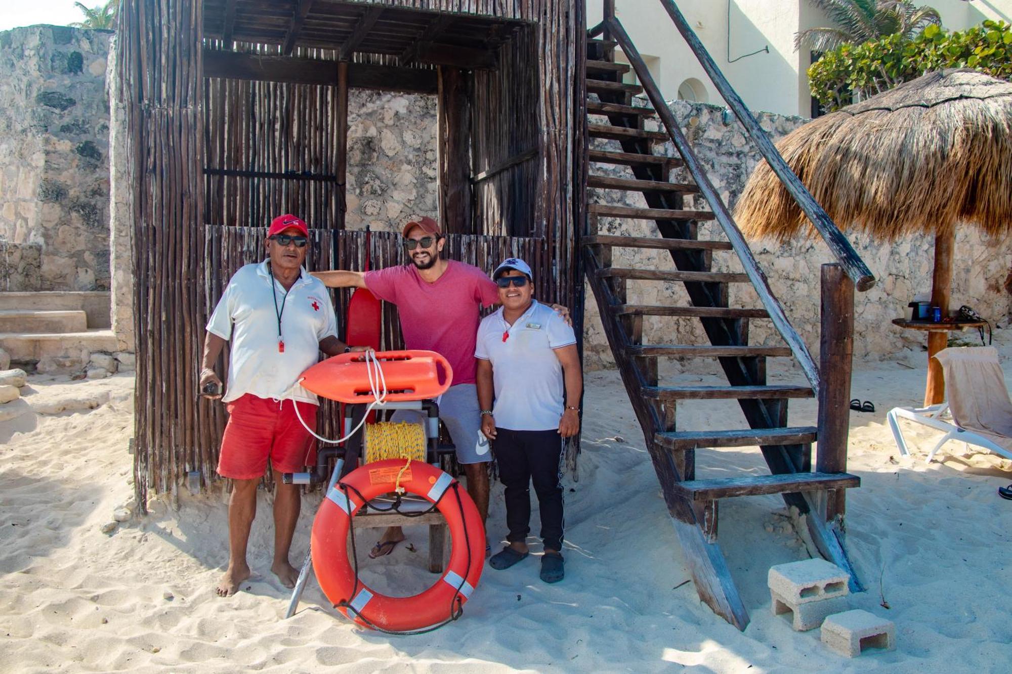 Beachfront Apartments カンクン エクステリア 写真