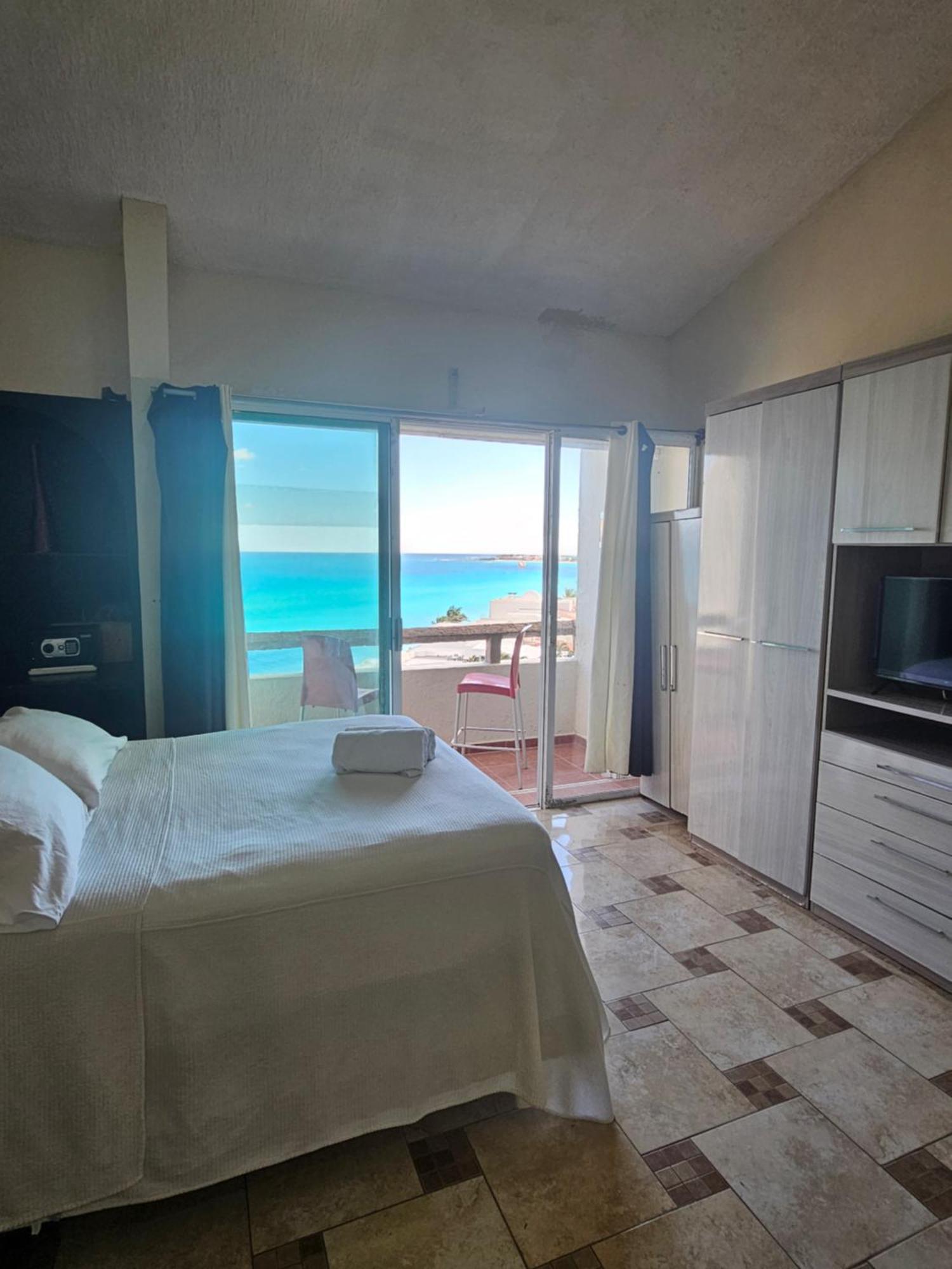 Beachfront Apartments カンクン 部屋 写真